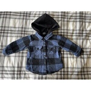Little Bipsy Flannel Hoodie with Snap Closures 6-12m